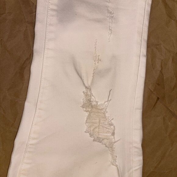 ARTICLES of SOCIETY Skinny Jeans in White - Picture 9 of 11